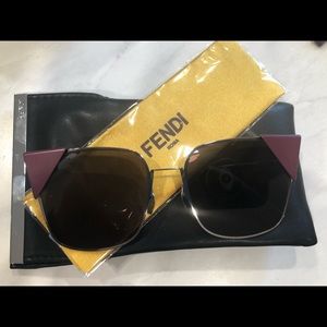 Fendi Sunglasses NWT authentic